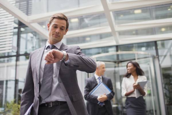 وقت شناسی در ملاقات ها