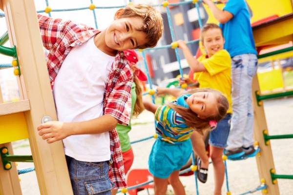 جواب دادن به سوالات کودکان  گفتن حقیقت به کودک