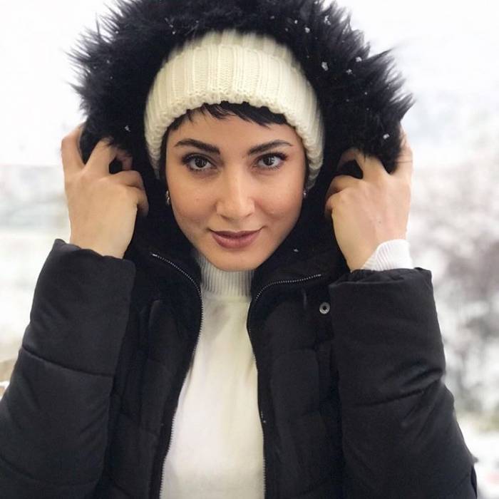 عکس برفی سمیرا حسن پور سمیرا حسن پور