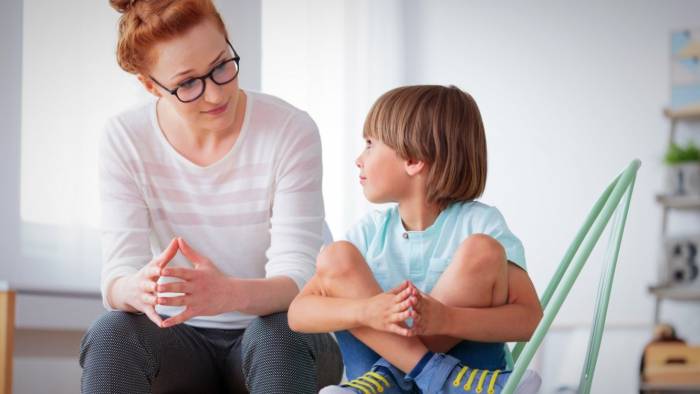 تربیت کردن کودک حساس تربیت کودک حساس