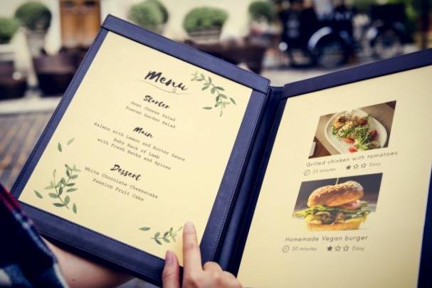 انتقال کرونا از وسایل منوی رستوران