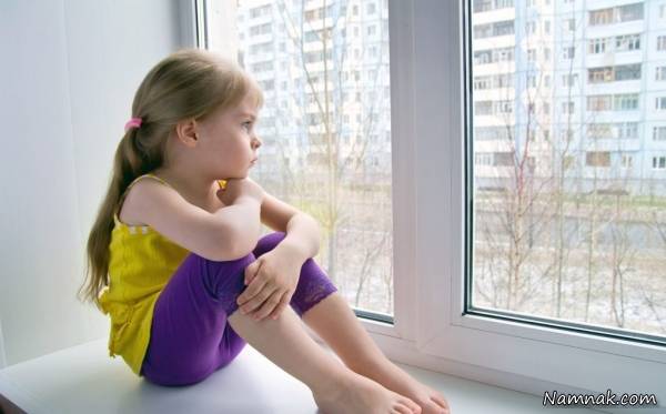 تنها گذاشتن کودک در خانه تنها گذاشتن کودک