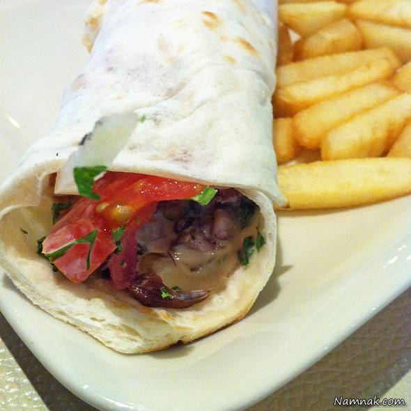 ساندویچ لبنانی