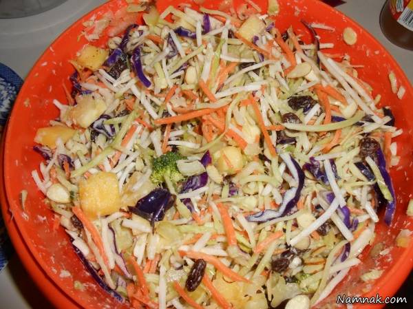 سالاد کلم و نارگیل