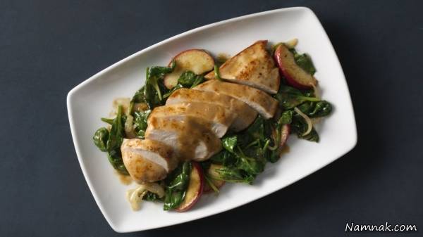 سینه مرغ با سس سیب دیژون سینه مرغ با سس سیب