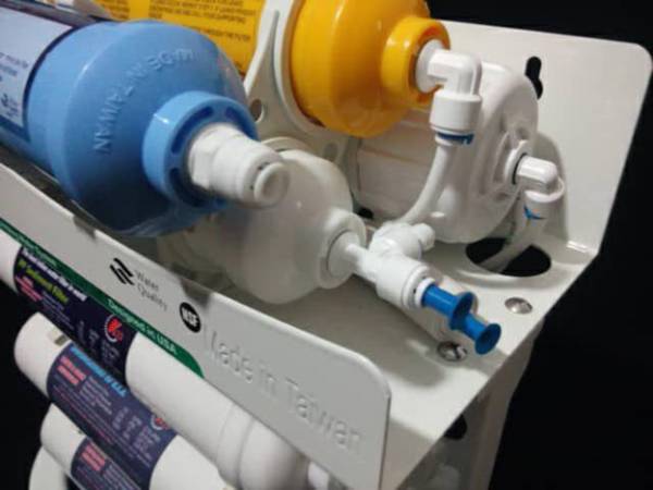 دستگاه تصفیه کننده آب