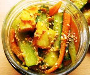 ترشی مخلوط سبزیجات چینی