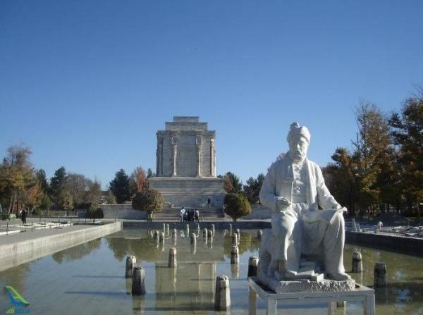 آرامگاه فردوسی