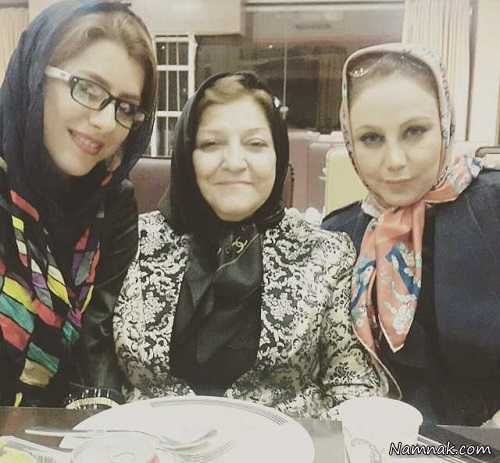 ماشین بهنوش بختیاری بهنوش بختیاری و مادرش