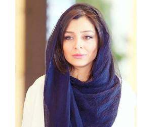 ساره بیات