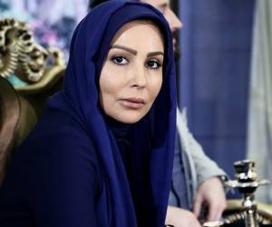 پرستو صالحی