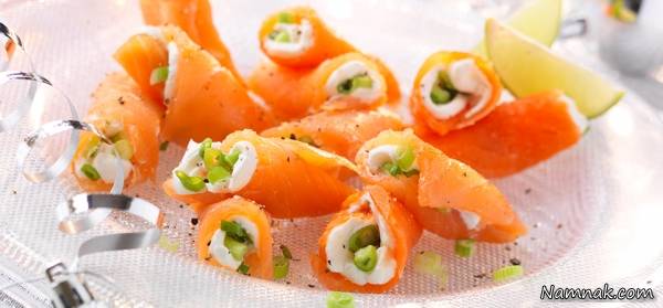 طرز تهیه رول سالمون دودی رول سالمون دودی