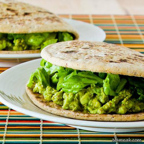 ساندویچ آواکادوی تند ساندویچ