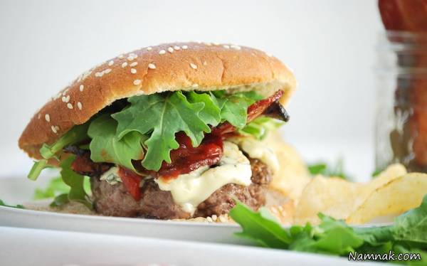 طرز تهیه بلوچیز برگر بلوچیز برگر