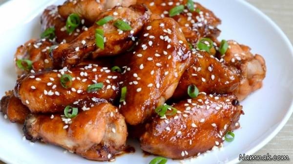 طرز تهیه مرغ پخته شده در سس زنجبیل مرغ پخته شده در سس زنجبیل
