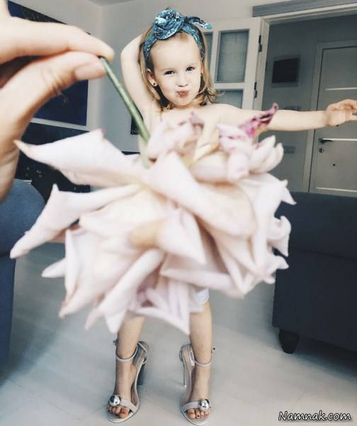 لباس خوردنی و خوشبوی دختر بچه لباس خوردنی و خوشبوی دختر بچه