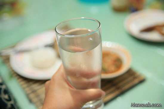 لاغری سریع با نوشیدن آب گرم لاغری با آب