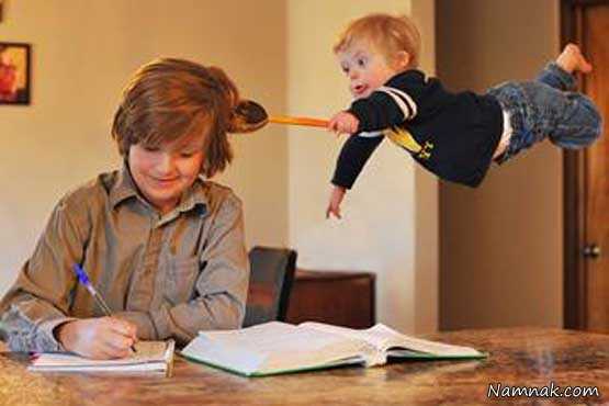 پسر مبتلا به سندرم داون که پرواز می کند پسر مبتلا به سندرم