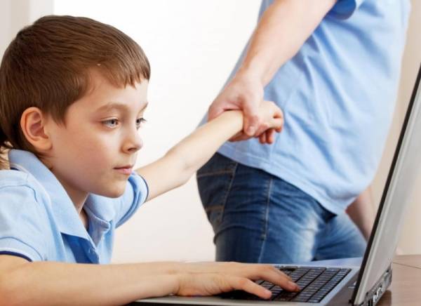 اعتیاد به تکنولوژی در کودکان تاثیر فناوری بر کودکان