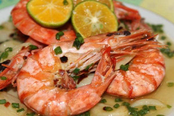 شاه میگو یک غذای گران قیمت