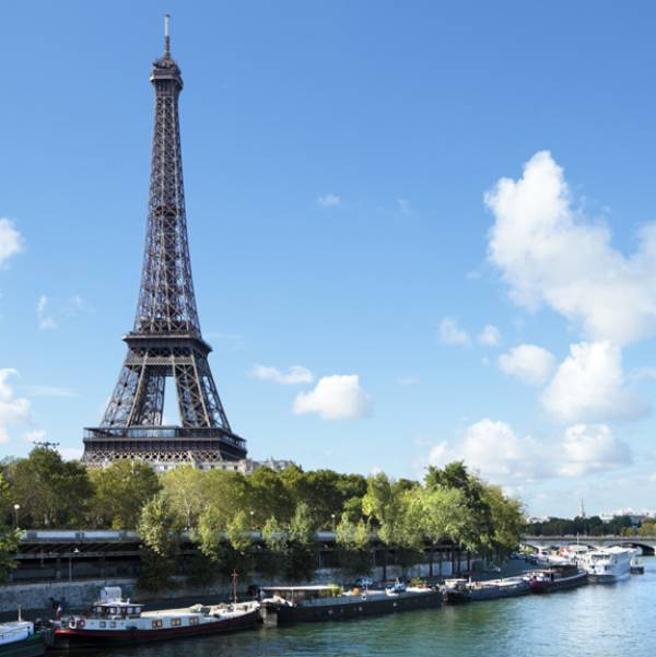 رنگ اولیه برج ایفل