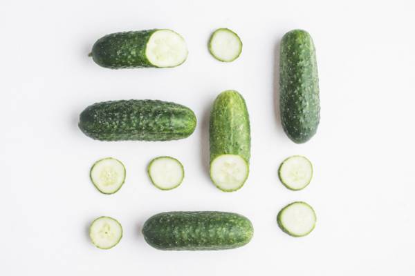 خیار برای درمان گلو درد