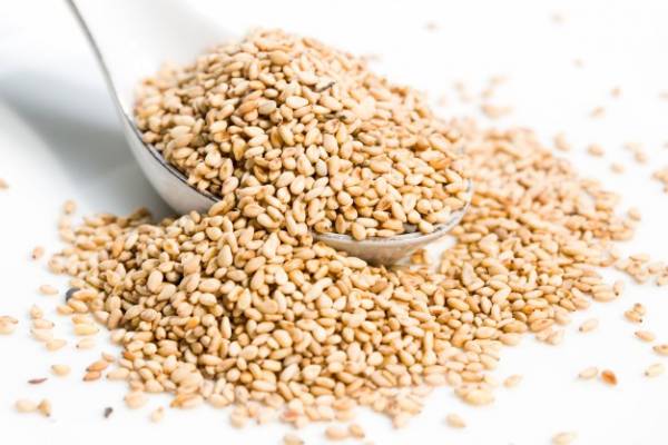 مصرف کنجد برای ناخن ها