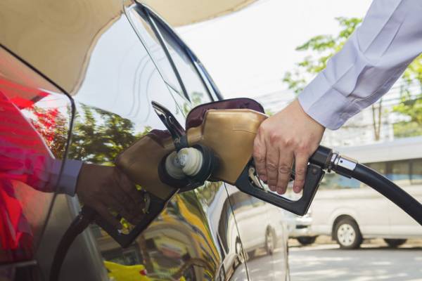 زمان تعویض فیلتر بنزین