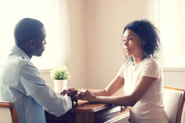 مکالمه با همسر در مورد مشکلات مکالمه با همسر