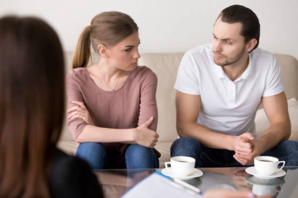 شوهری که ذهن مسموم دارد اختلاف با همسر